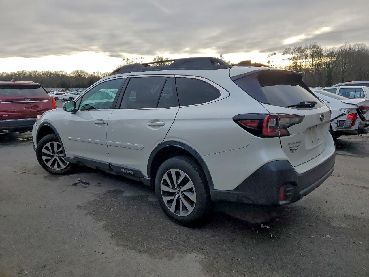 Subaru Outback Premium Image 2