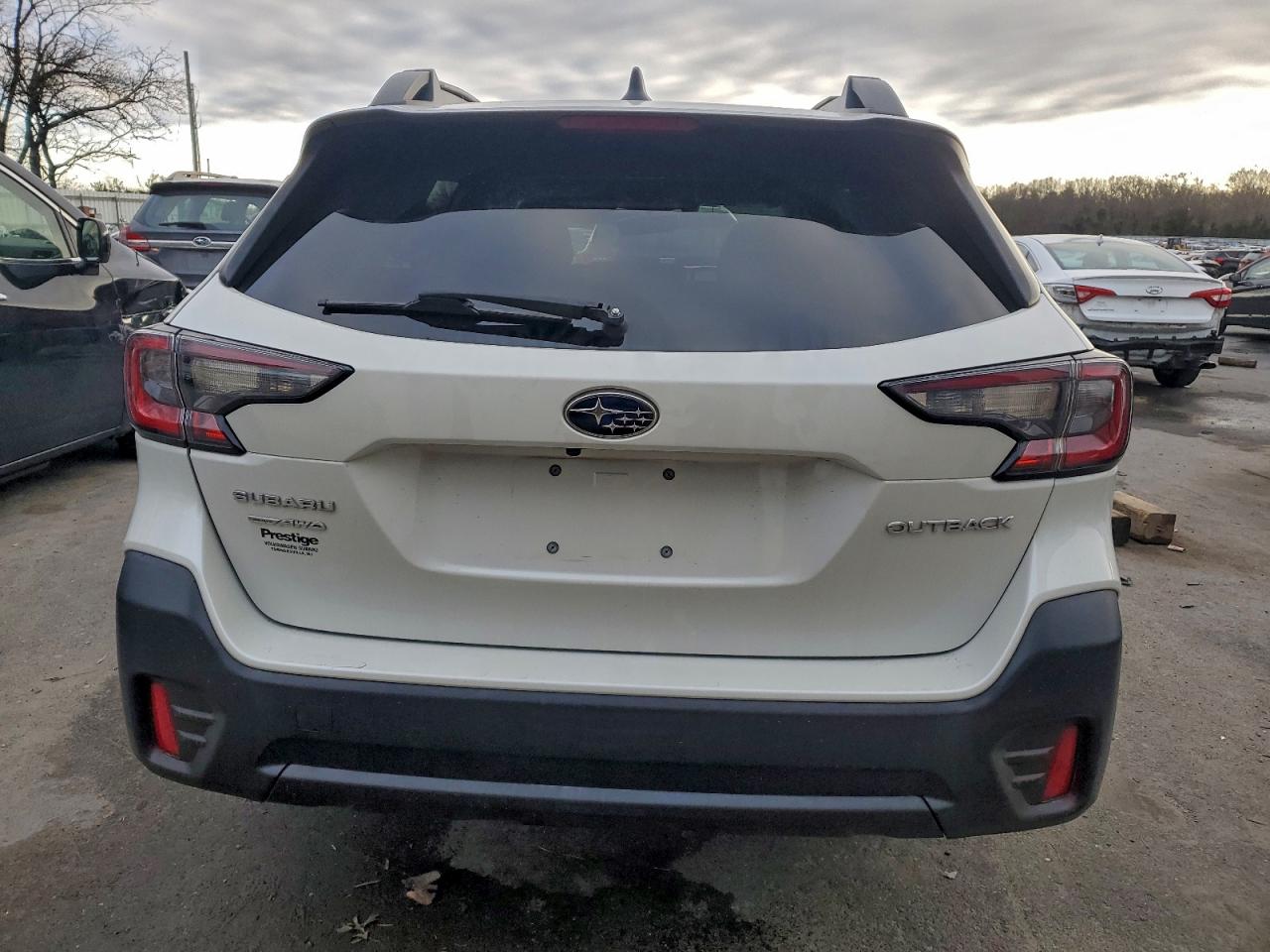 Subaru Outback Premium Image 3