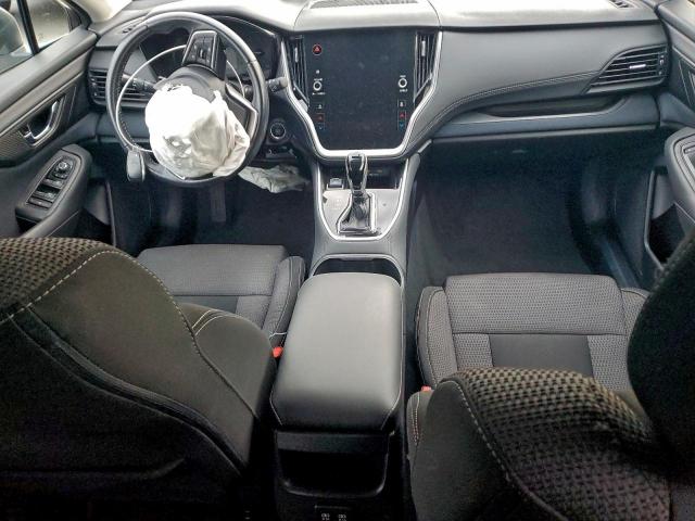 Subaru Outback Premium Image 8