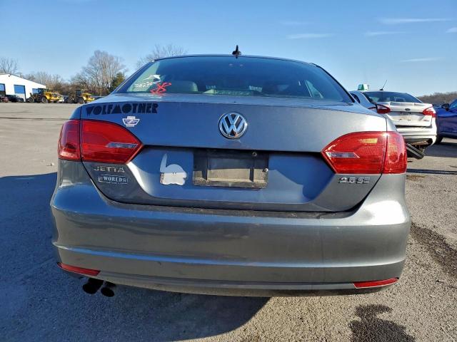 Volkswagen Jetta Se Image 5