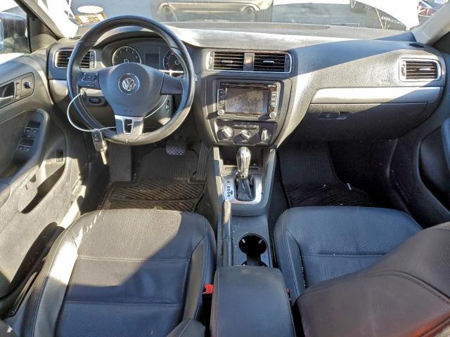 Volkswagen Jetta Se Image 9