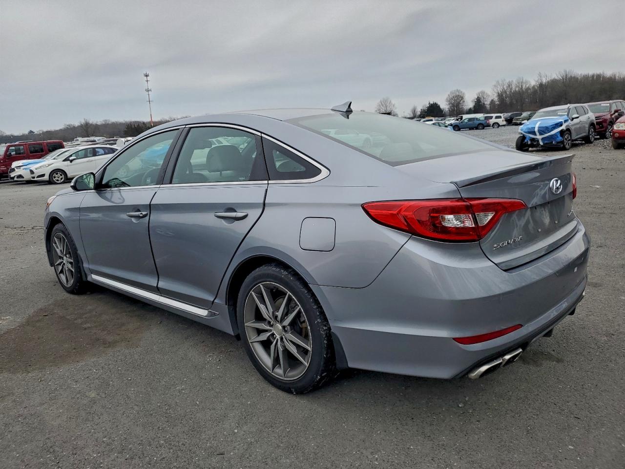 Hyundai SONATA Sport Image 9