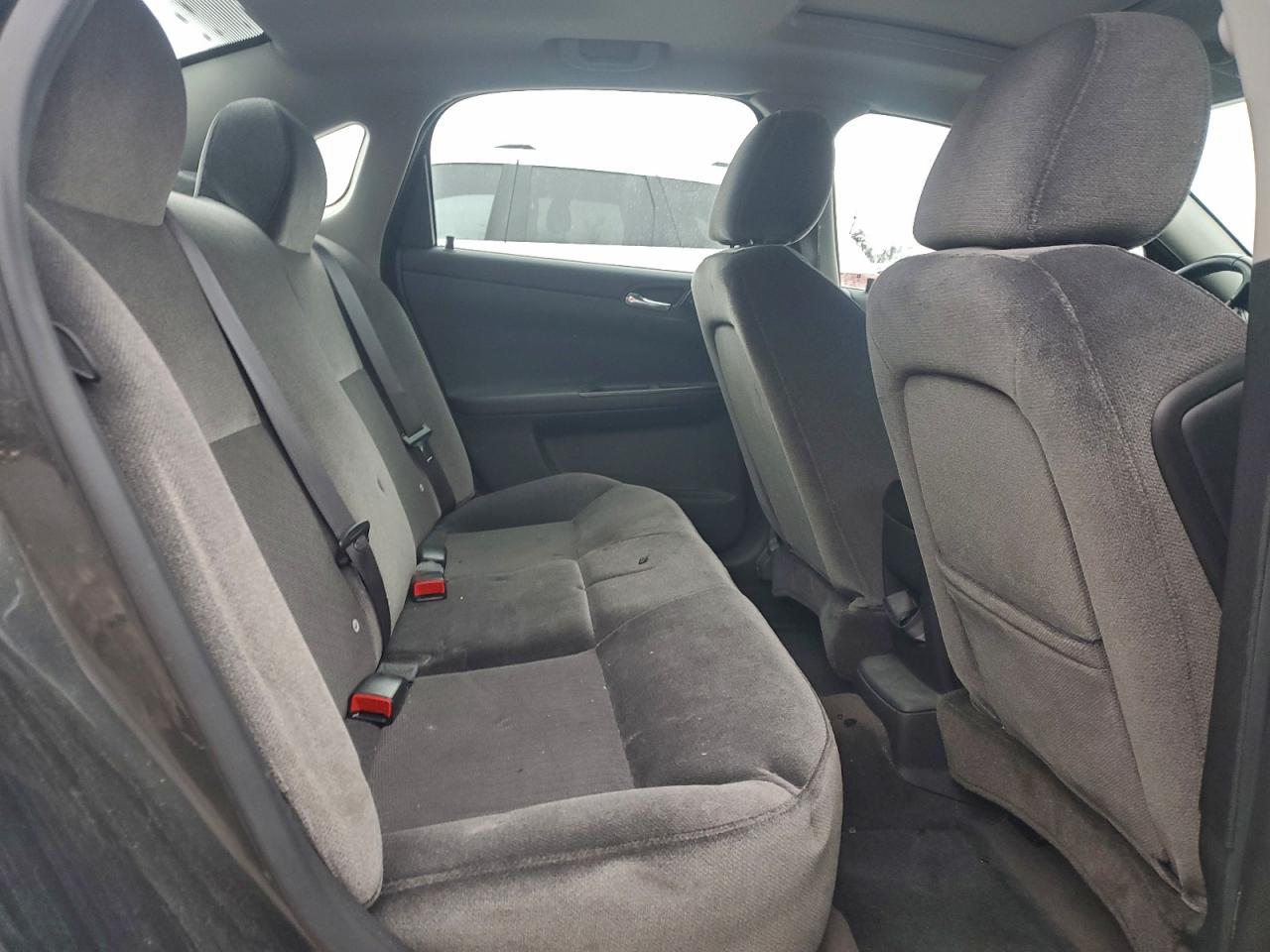 Chevrolet Impala Lt Image 10