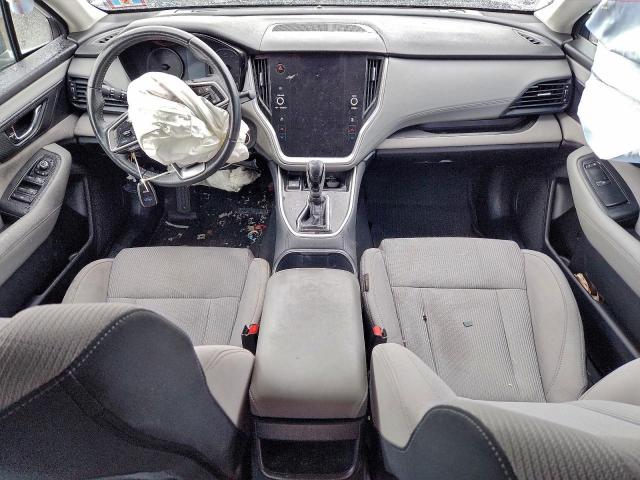 Subaru Legacy Premium Image 12