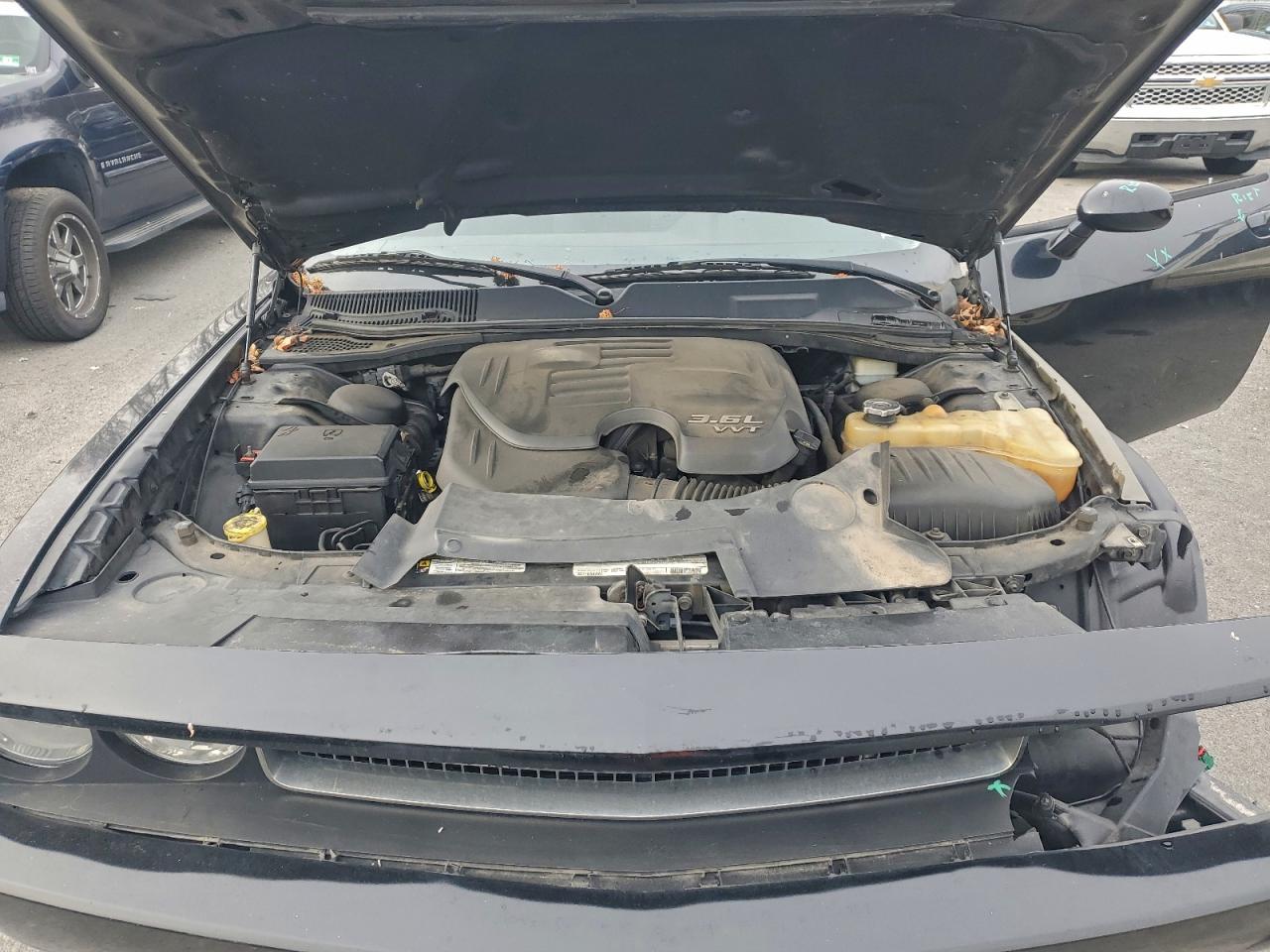 Dodge Challenger Sxt Image 3