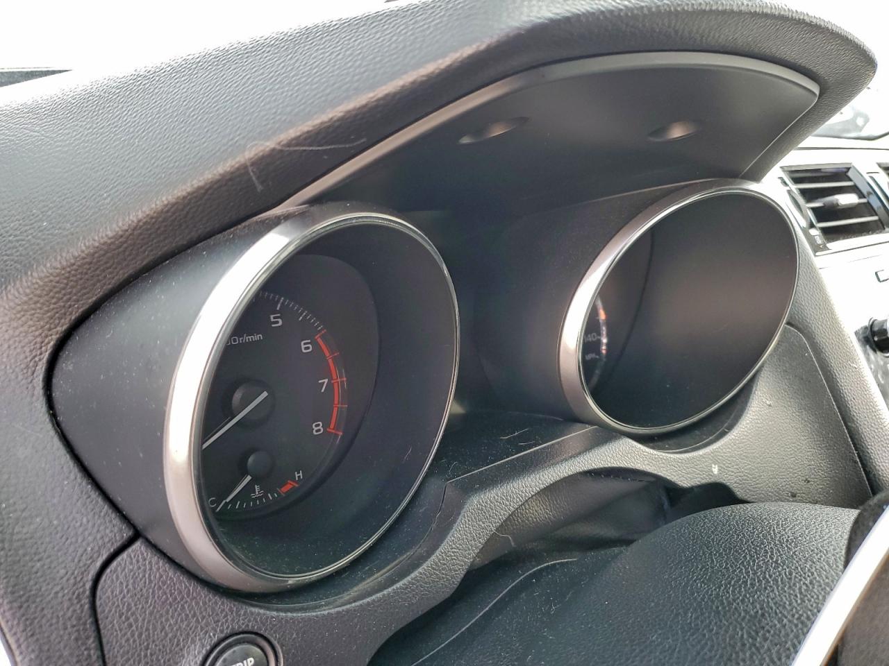 Subaru Outback 2.5i Premium Image 11