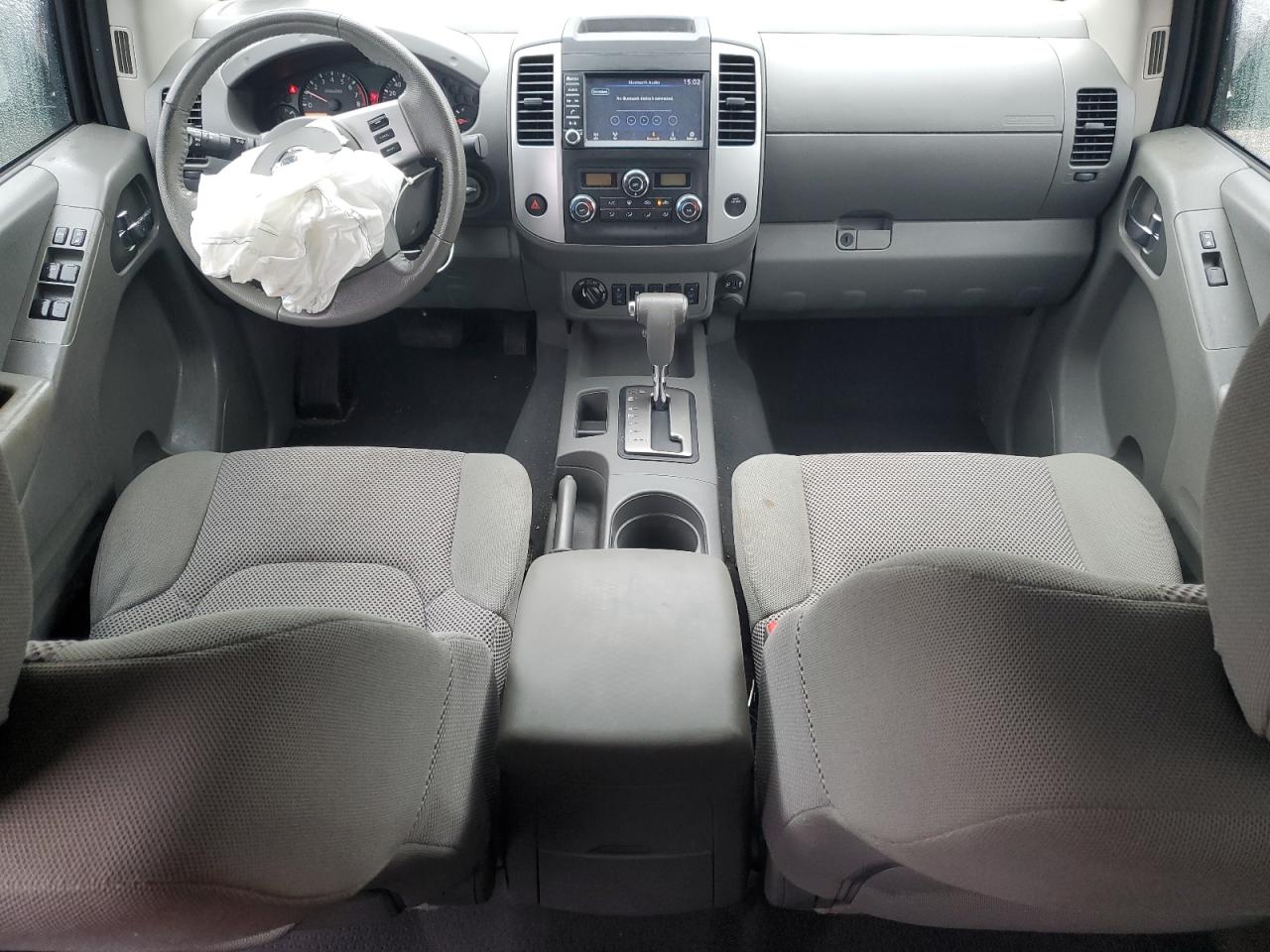 Nissan Frontier S Image 7