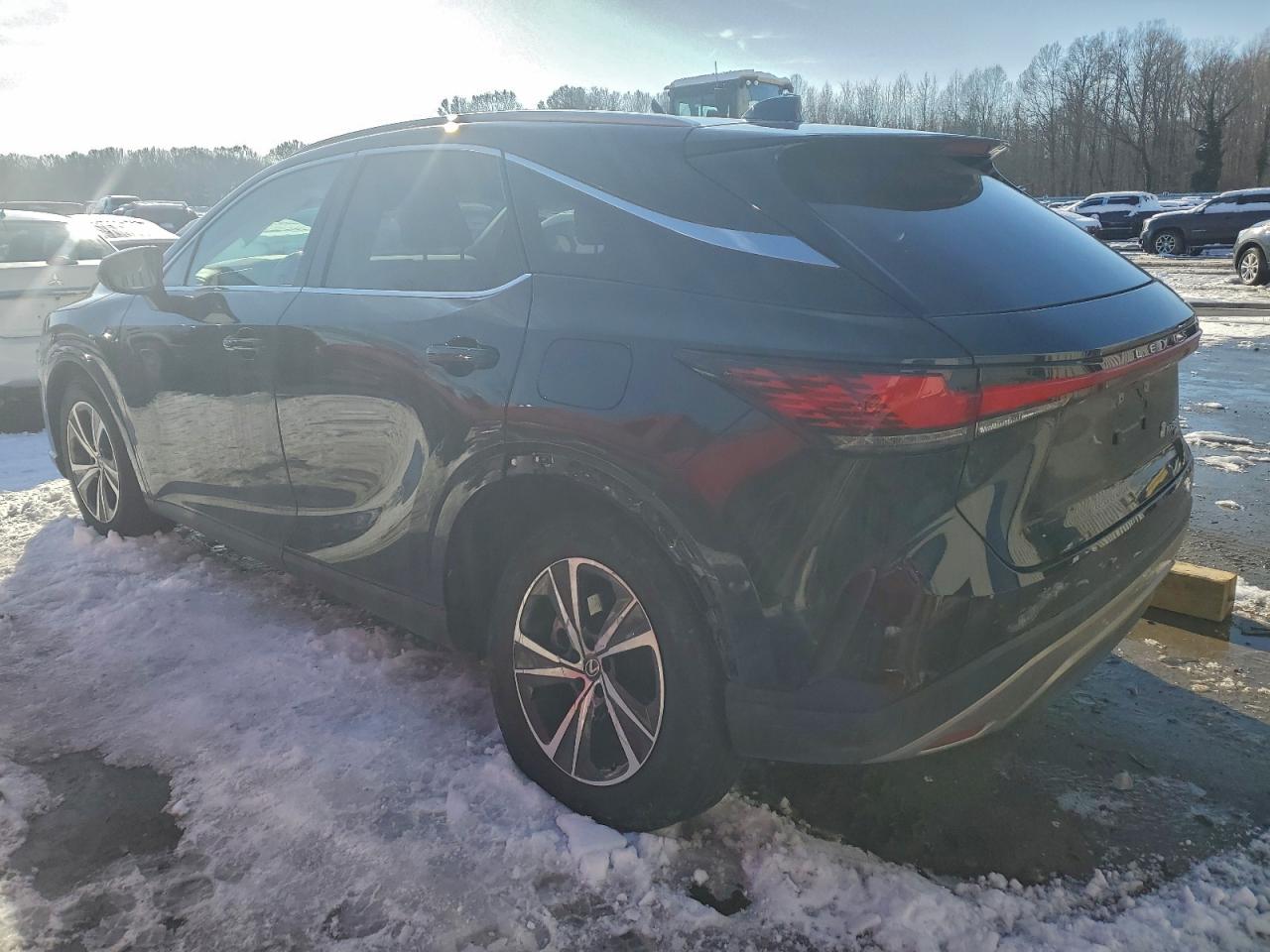 Lexus RX 350 Base Image 2