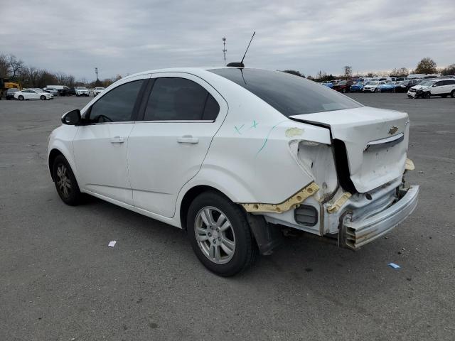 Chevrolet Sonic Lt Image 4