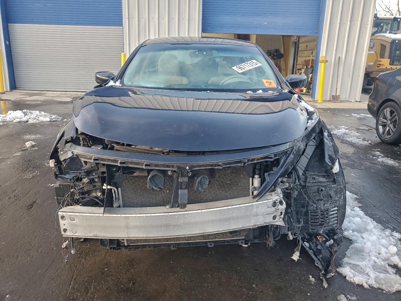 Nissan Altima 2.5 Image 6