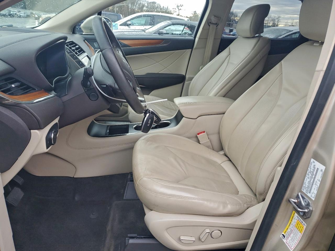 Lincoln MKC Select Image 8