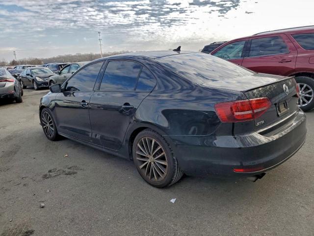 Volkswagen Jetta Sport Image 12