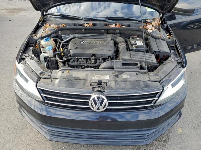 Volkswagen Jetta Sport Image 7