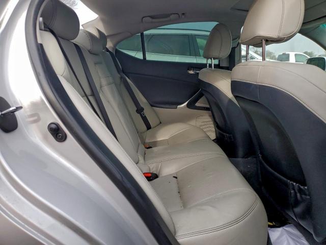 Lexus Is 250 Image 3