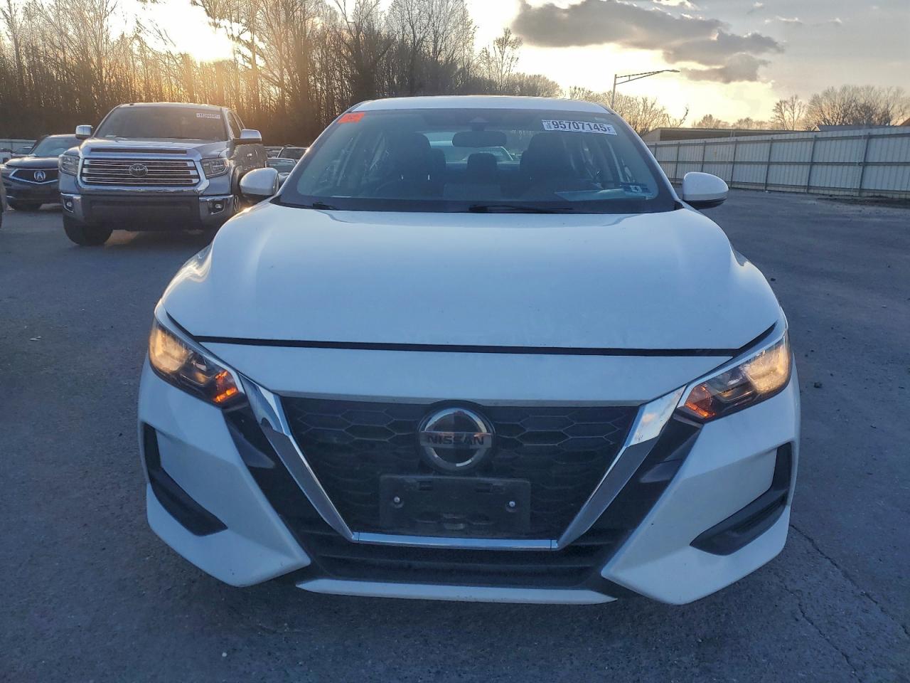 Nissan Sentra Sv Image 12