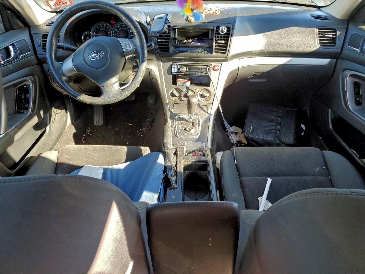 Subaru Legacy 2.5i Image 3