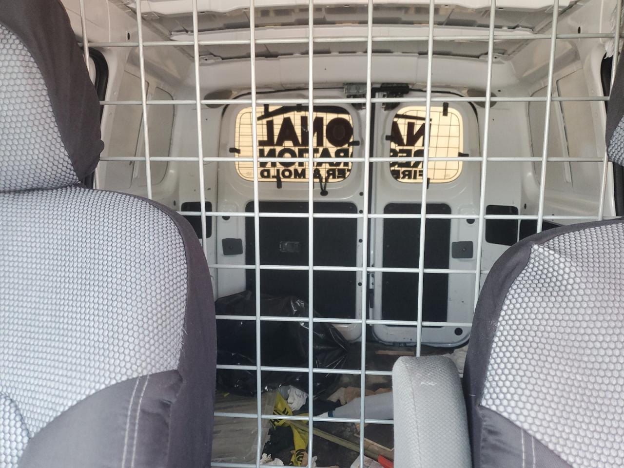 Nissan Nv 2.5s Image 3