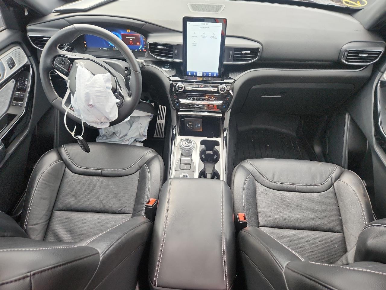 Ford Explorer St Image 11