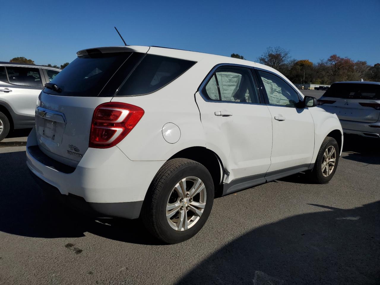 Chevrolet Equinox Ls Image 9