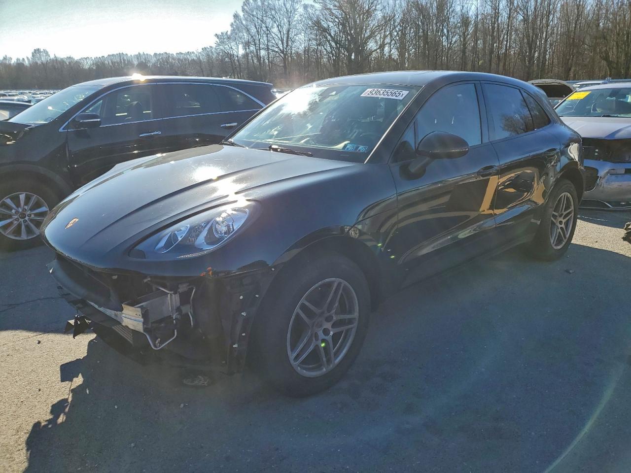 Porsche Macan Image 1
