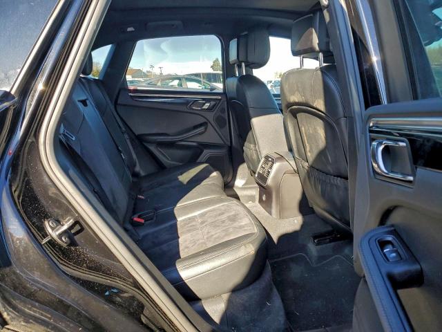 Porsche Macan Image 6