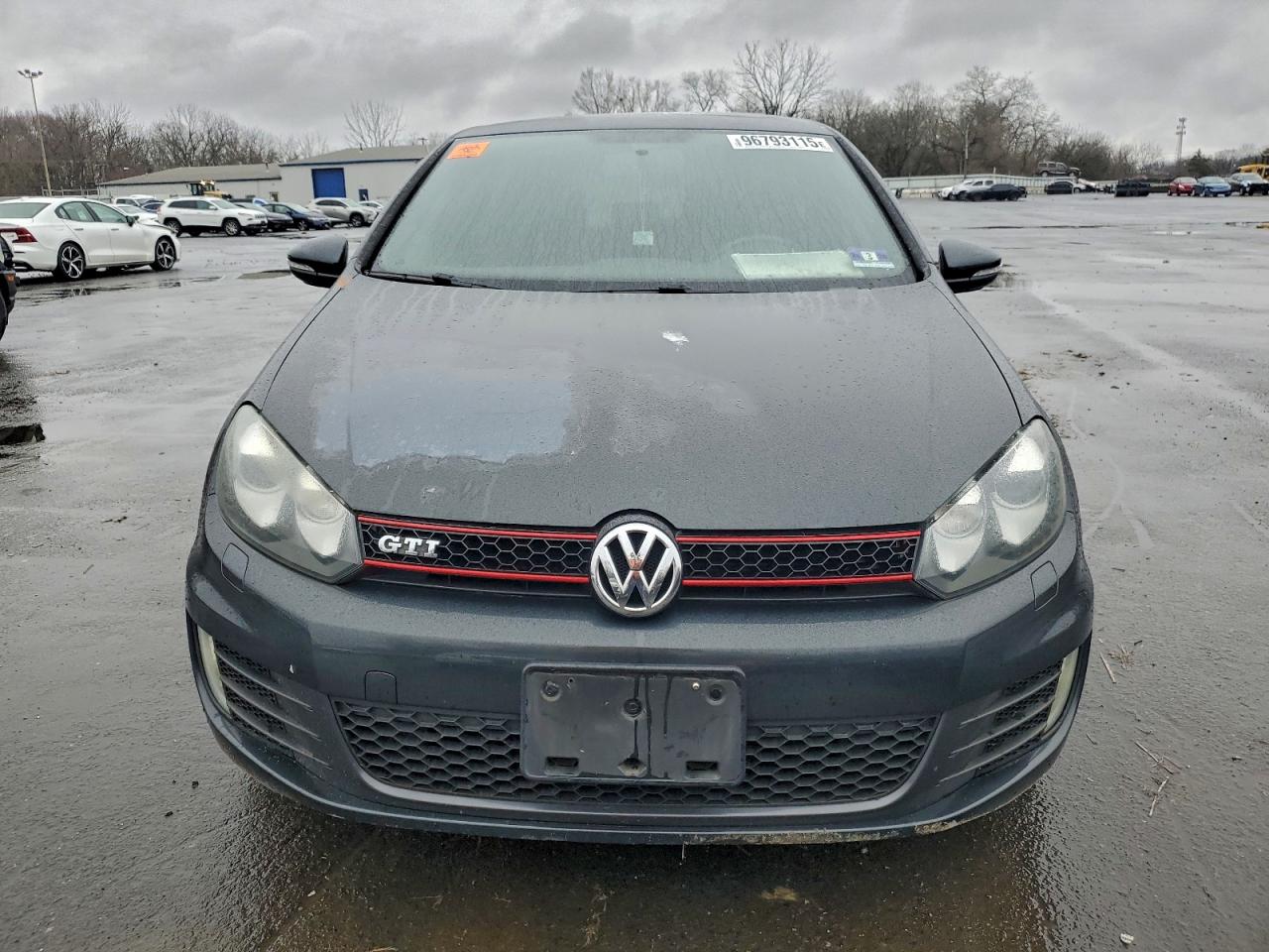 Volkswagen GTI Image 2