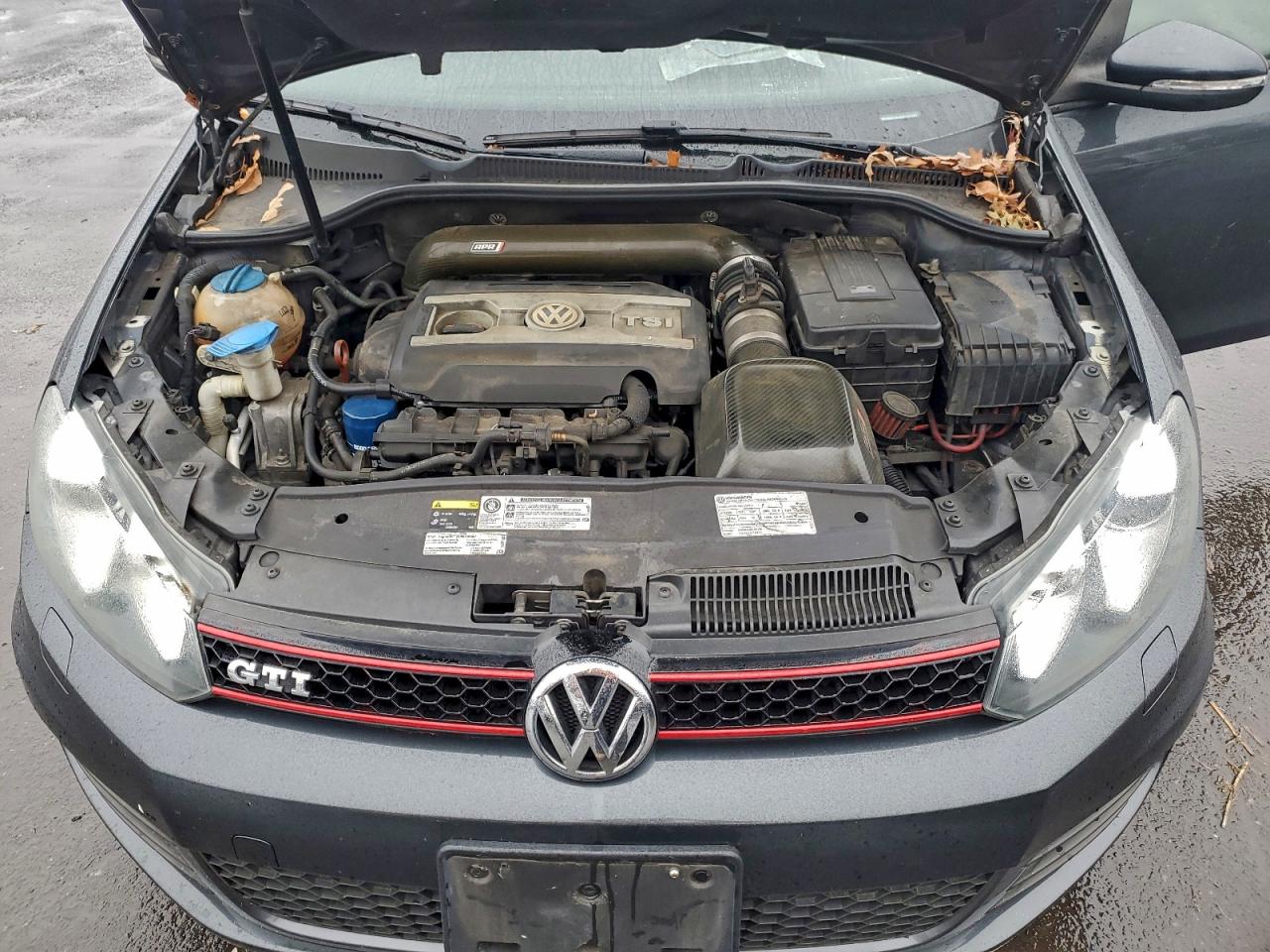 Volkswagen GTI Image 8