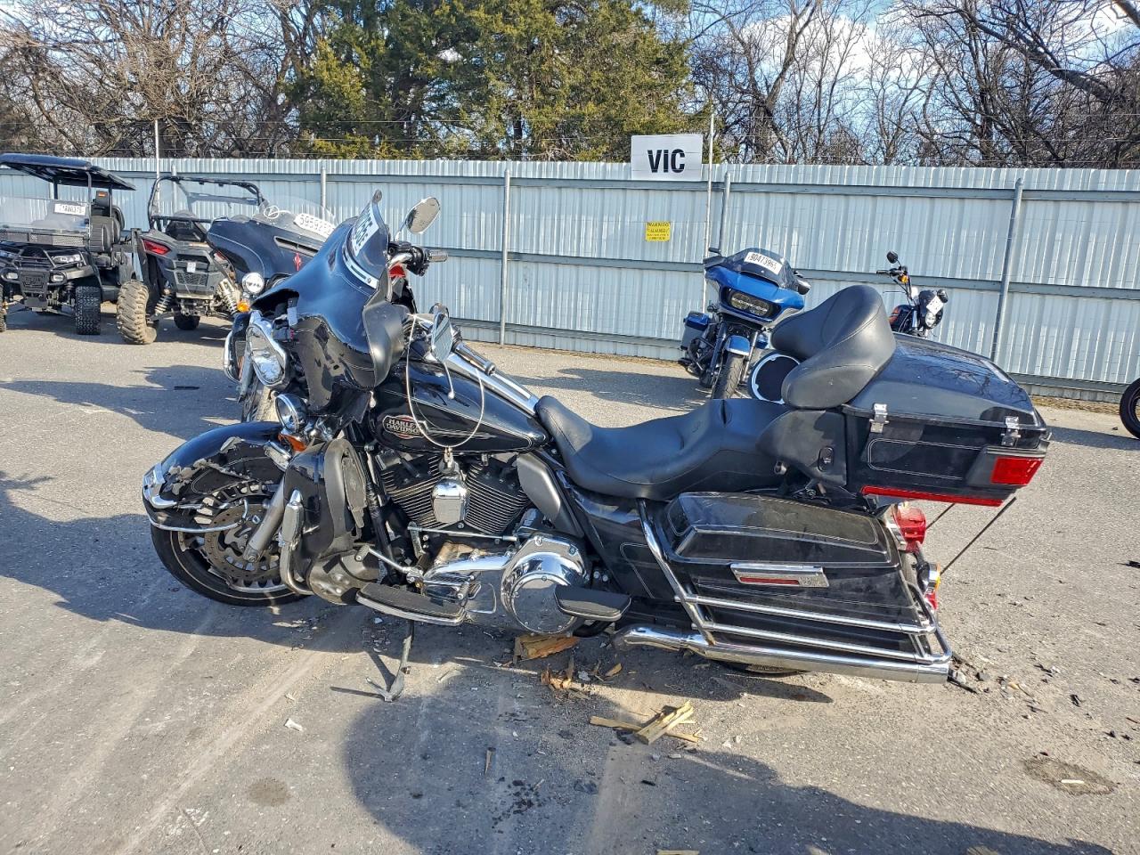 Harley-Davidson Fl Shrine Image 8