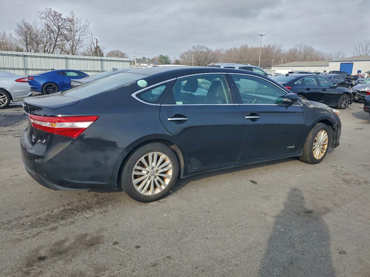 Toyota Avalon Hybrid Image 10