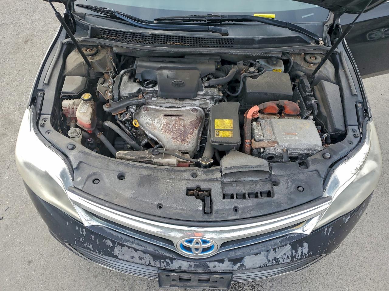 Toyota Avalon Hybrid Image 8