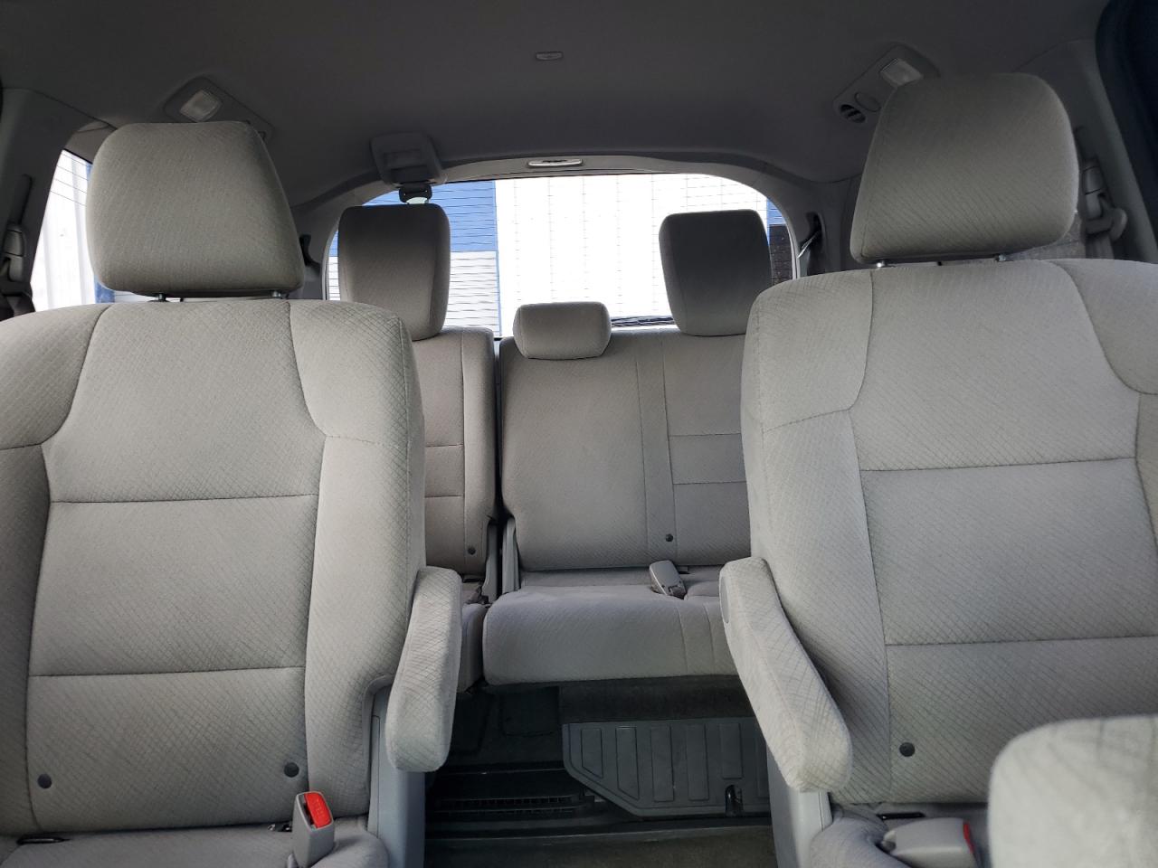 Honda Odyssey Lx Image 6