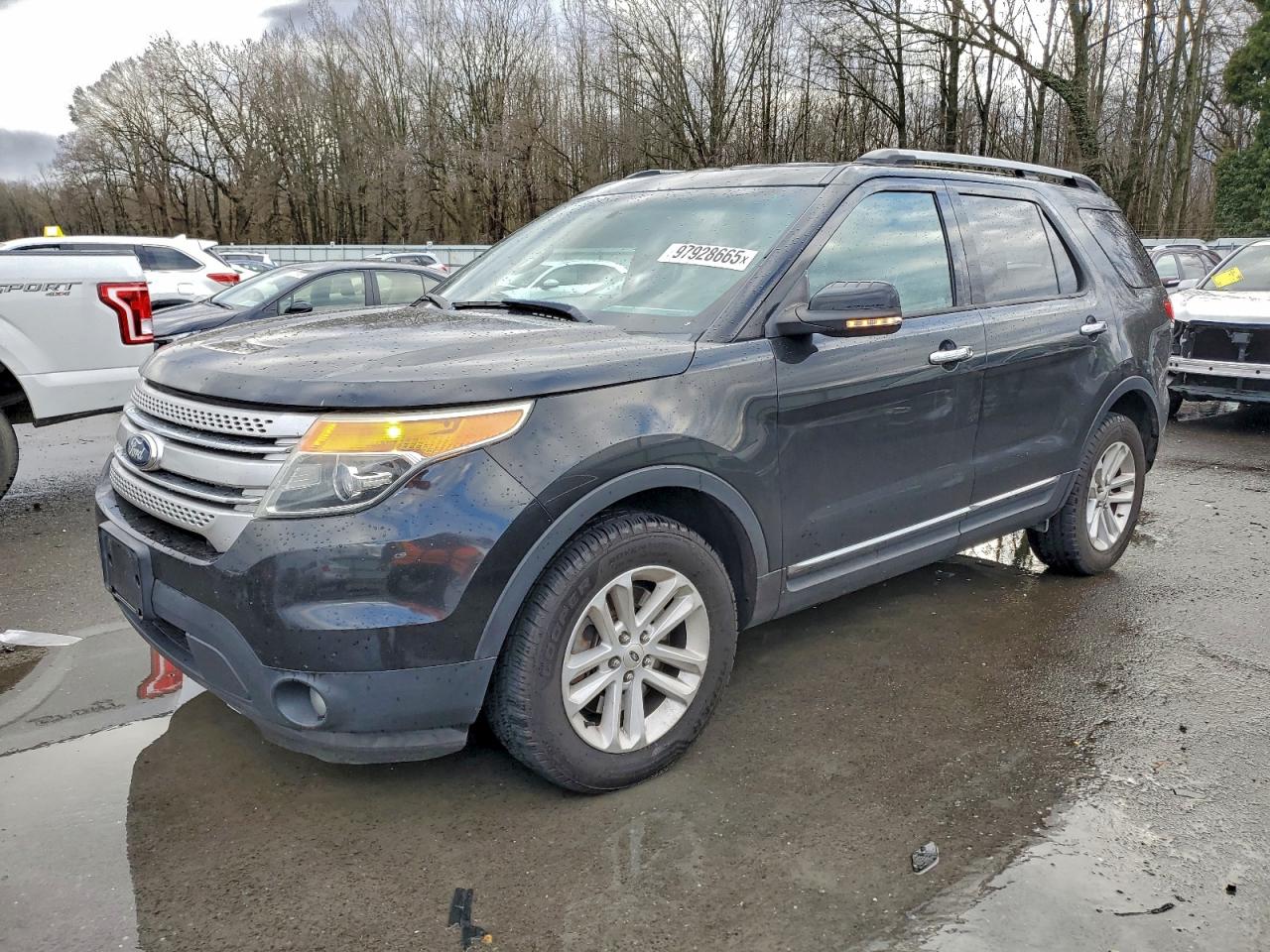 Ford Explorer Xlt Image 1