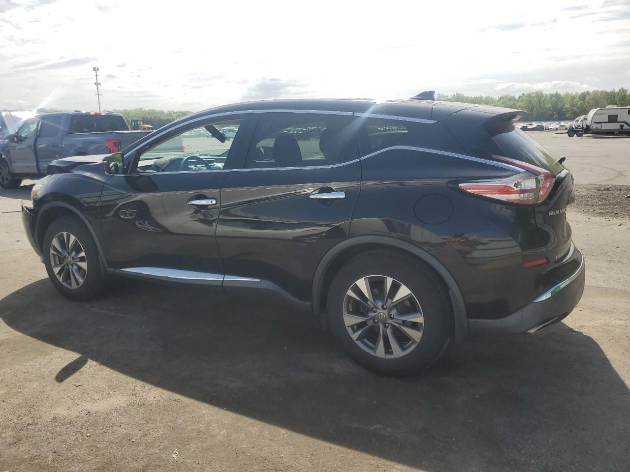 Nissan Murano S Image 2