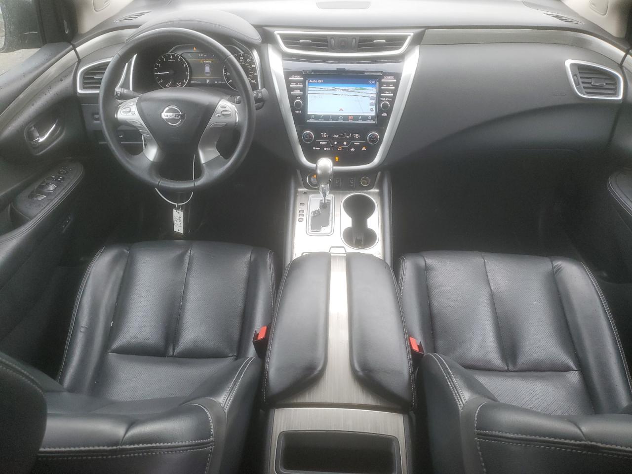 Nissan Murano S Image 8
