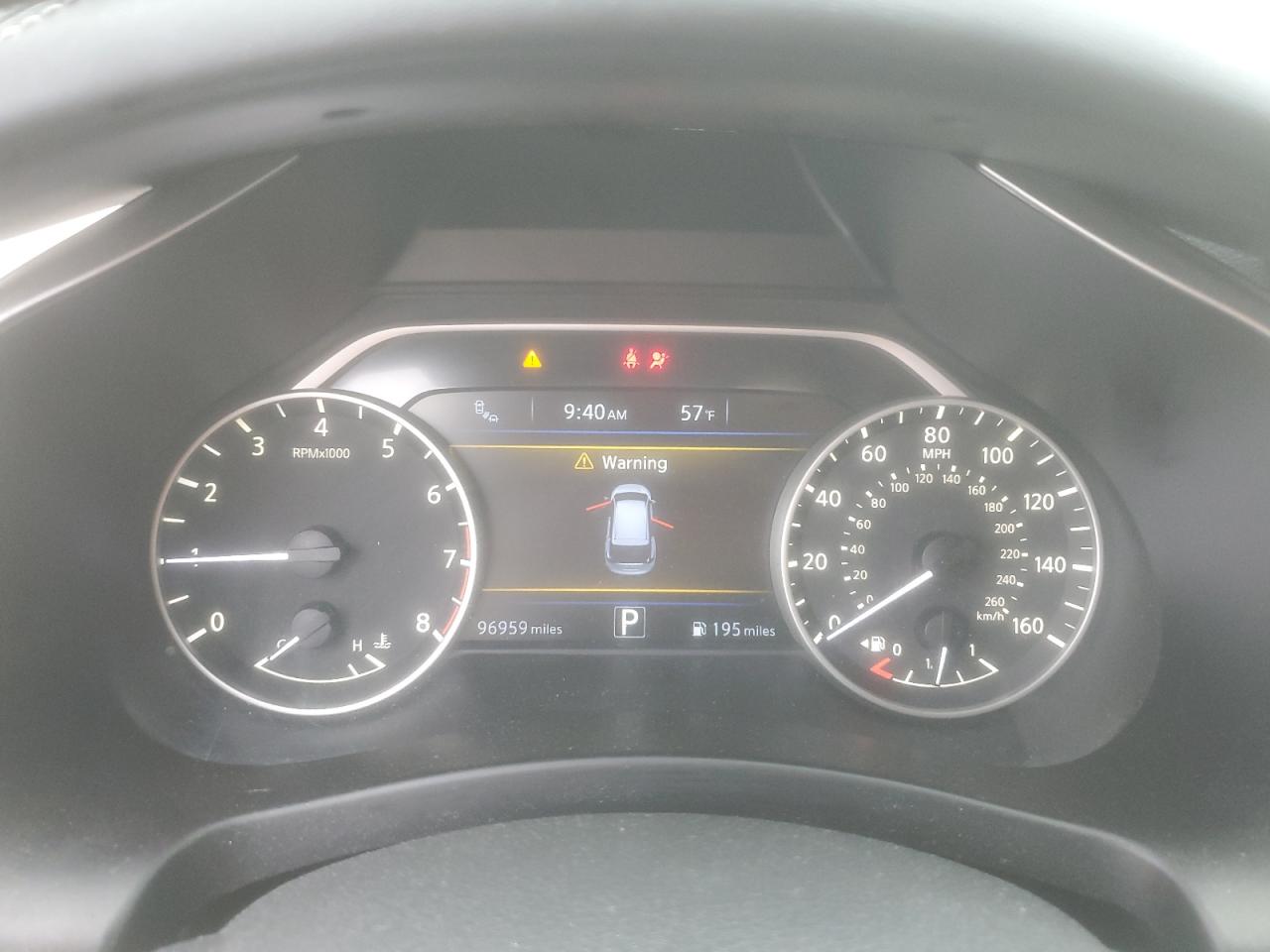 Nissan Murano S Image 11