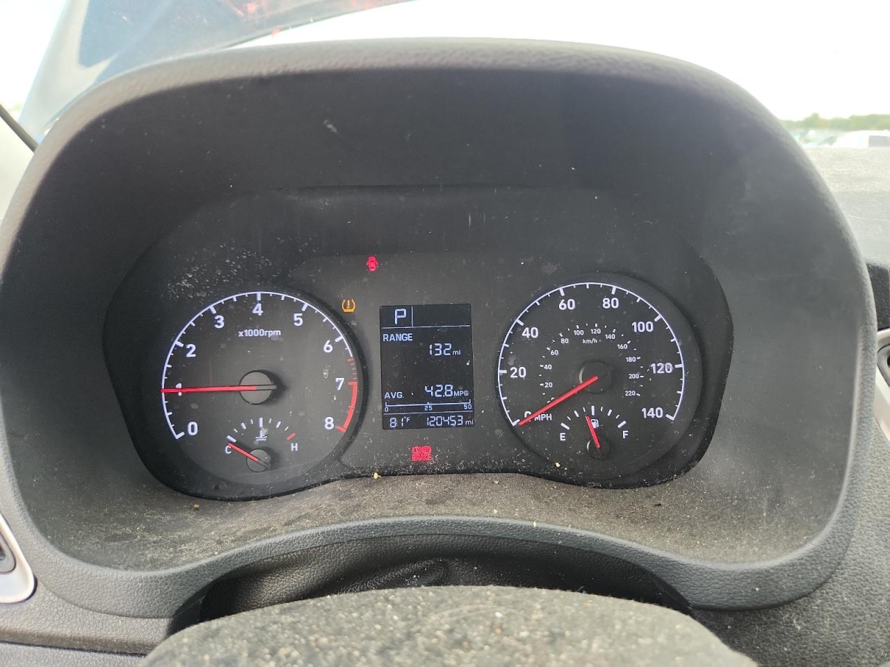 Hyundai ACCENT Se Image 9