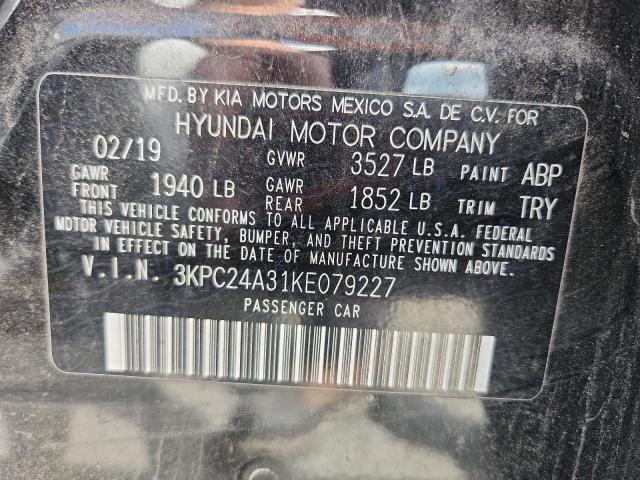 Hyundai ACCENT Se Image 12