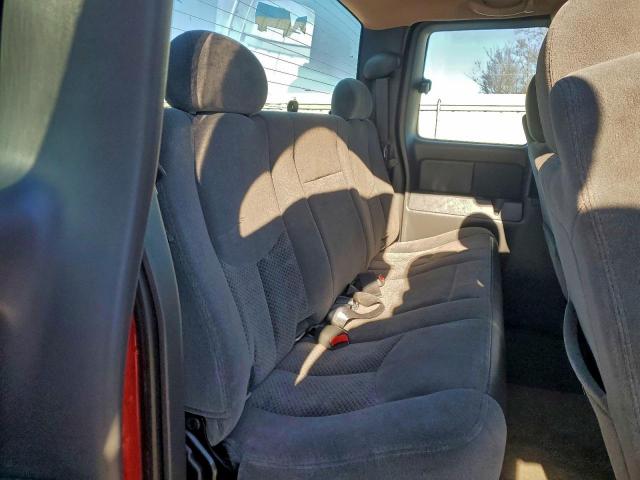 Chevrolet Silverado K1500 Image 4