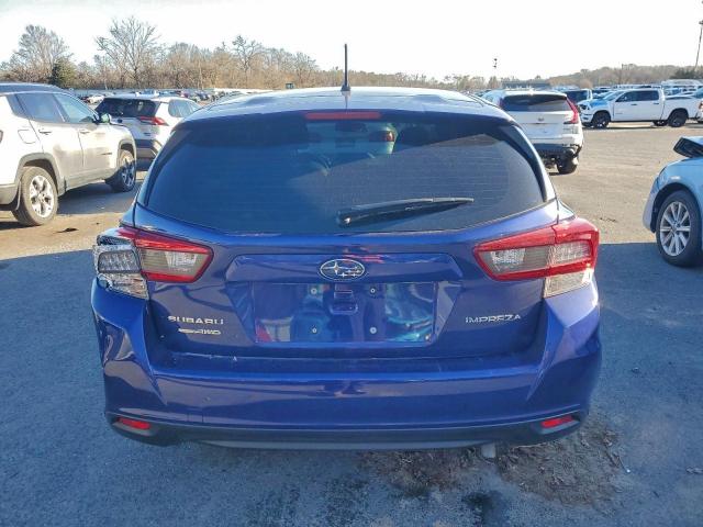 Subaru Impreza Image 8