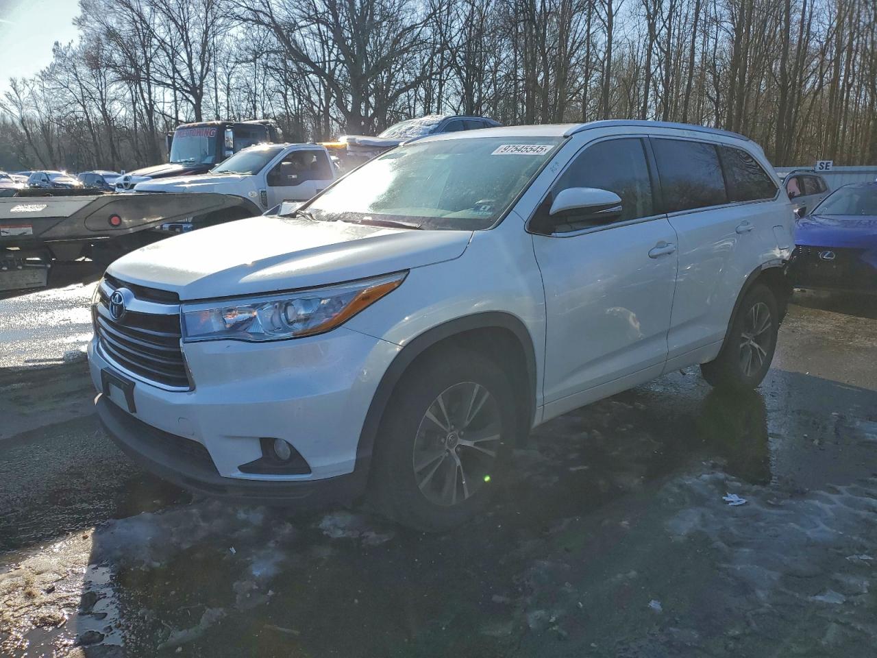 Toyota Highlander Xle Image 1