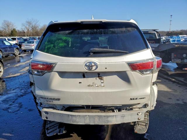 Toyota Highlander Xle Image 3