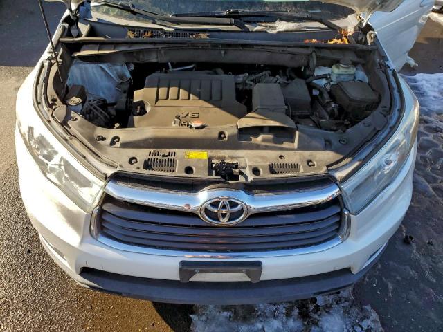 Toyota Highlander Xle Image 13