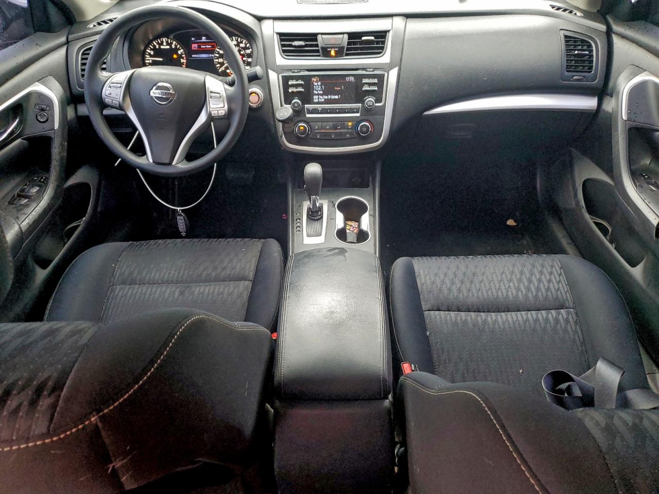 Nissan Altima 2.5 Image 5