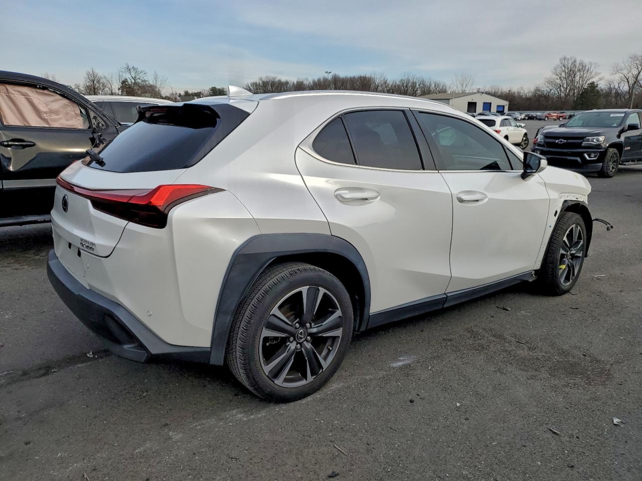 Lexus Ux 200 Image 2