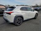 Lexus Ux 200 Image 2