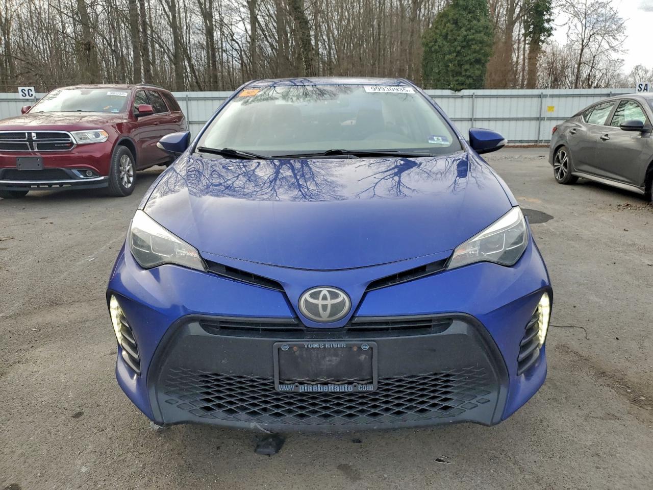 Toyota Corolla L Image 9