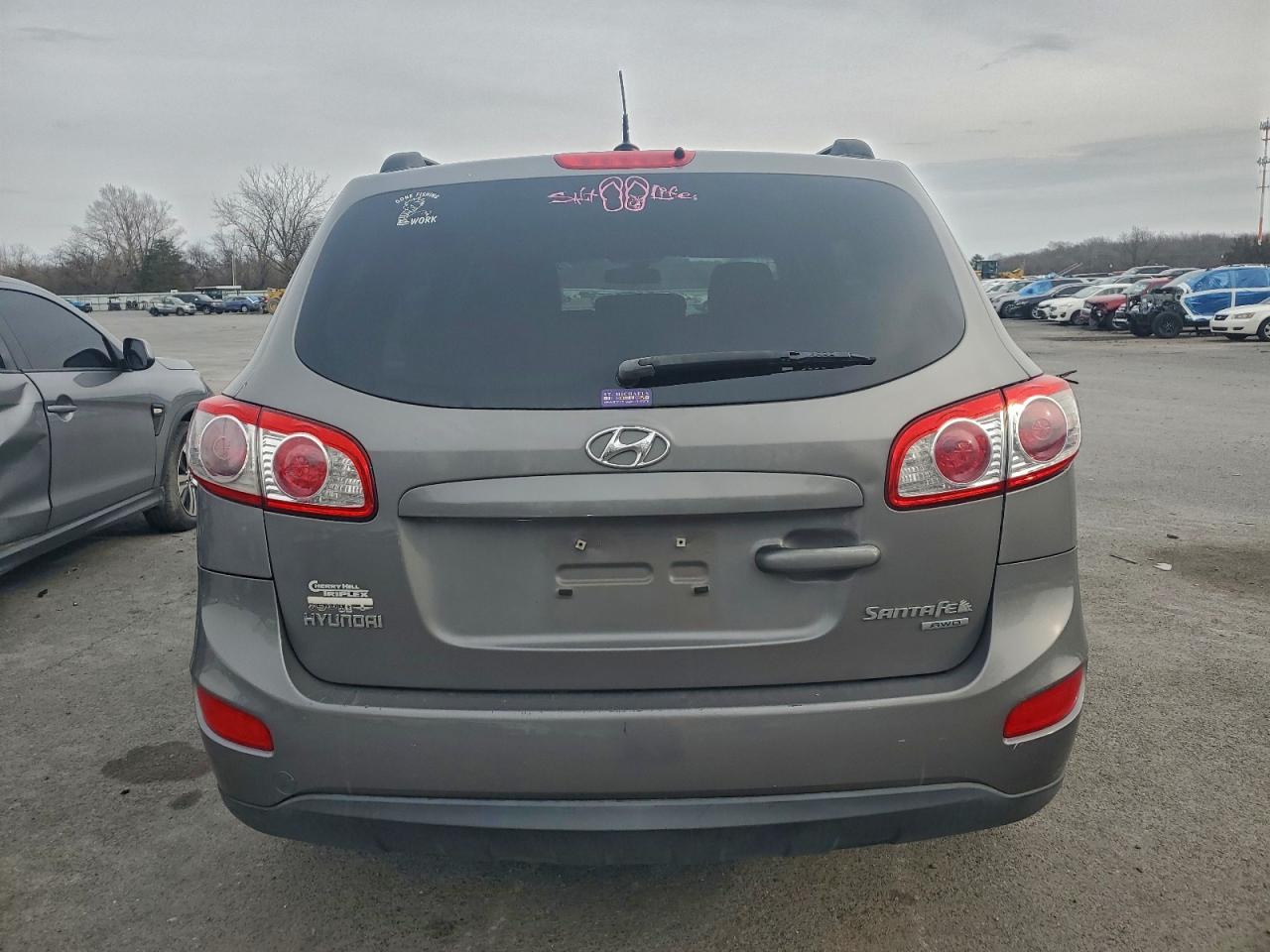 Hyundai SANTA FE Gls Image 3