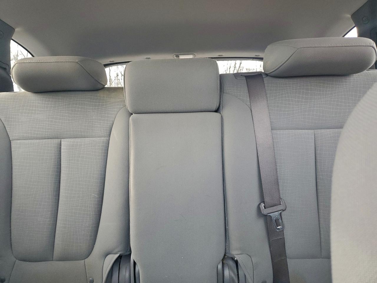 Hyundai SANTA FE Gls Image 10